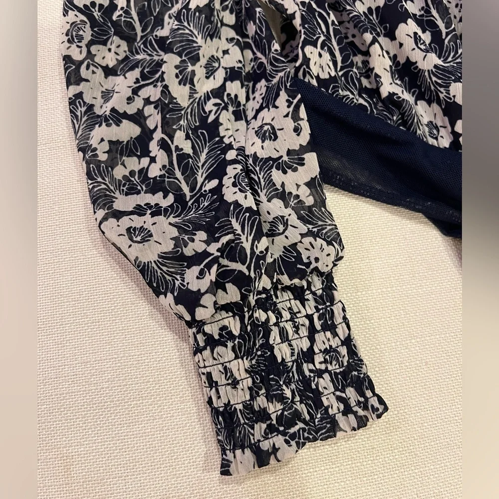 Socialite Bodysuit Black/White Floral w/Cami Small Preowned